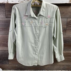 Napa Valley Petites Ladies Button Up Floral Embroidered Long Sleeve Blouse